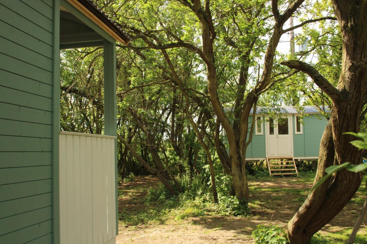 The Kestrel Shepherd Hut, Whitehouse Farm สโตว์มาร์เก็ต ภายนอก รูปภาพ